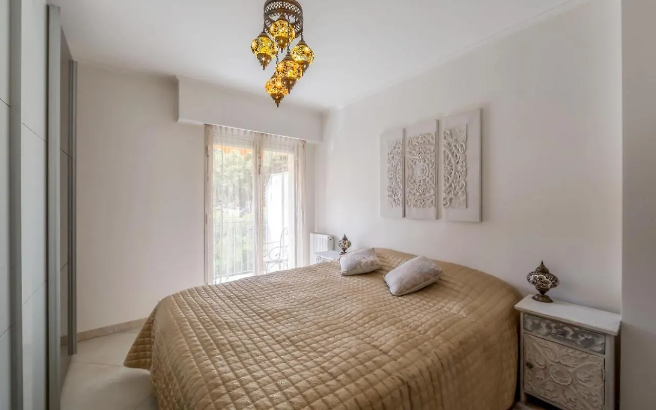 Garden View Terrace Appartement Menton Apartment